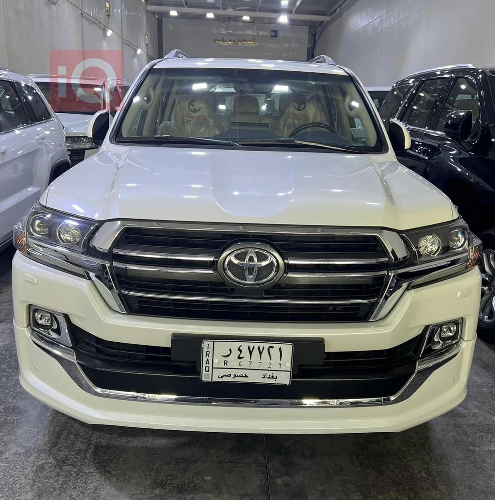 تويوتا لاندكروزر